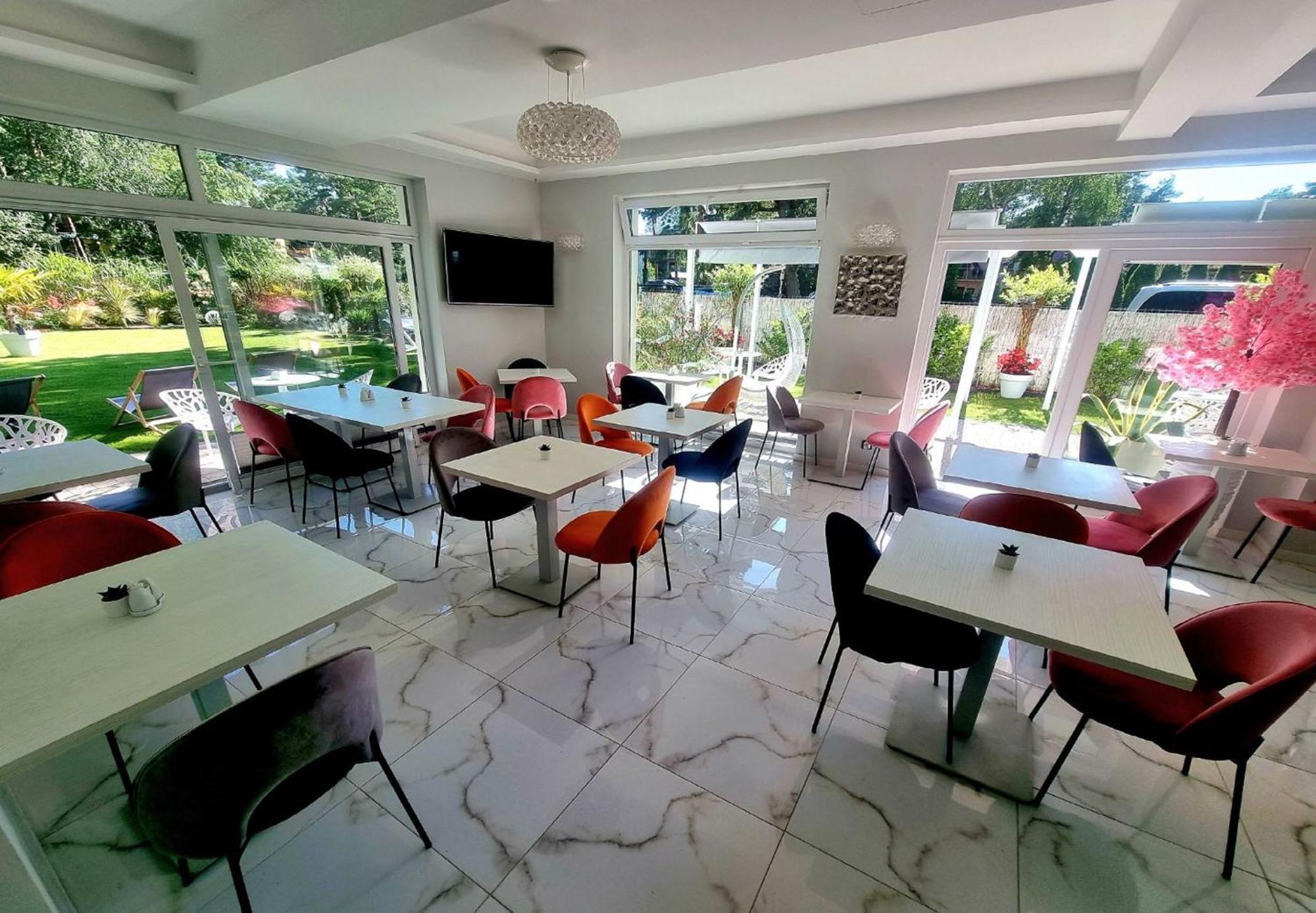 Majestique Hotel Pobierowo Kültér fotó